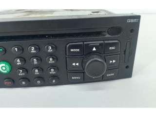 Радио/ проигрыватель CD/DVD / навигация    Lancia Phedra   