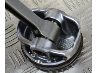  Поршень MF8F FR3Z6108A, CR3E6205AA  Ford Mustang VI для бензинового двигателя 5.0