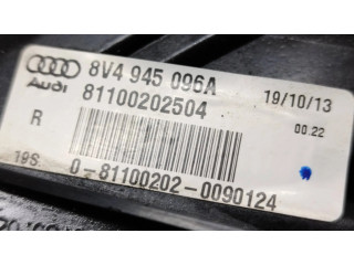 Задний фонарь правый 8V4945096A, 81100202504    Audi A3 S3 8V   2013-2019 года