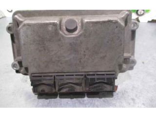Řídící jednotka 9630059880, 0281001839   Peugeot 106 2001
