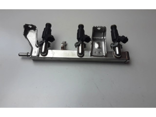 Vstřikovač 9676017480   Opel Corsa F    Z 12 XE 