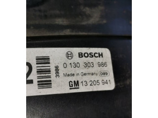 Vstřikovací lišta 13205941, 0130303986   Opel Astra G     