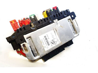   Pojistková skříňka a0285458132, 05045132   Mercede-Benz S W220 2000