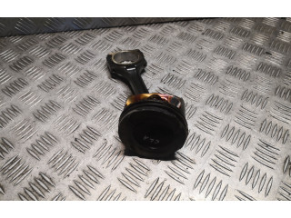 Píst 2700300420, A2700300420   Mercedes-Benz CLA C117 X117 W117    M 270.910 