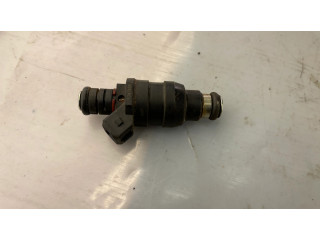 Vstřikovač 1747406, D3763FA   BMW 7 E38  pro benzínový motor 4.0  
