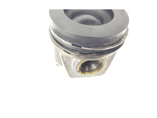 Píst 04L107065A, 04L107065A   Volkswagen Caddy     