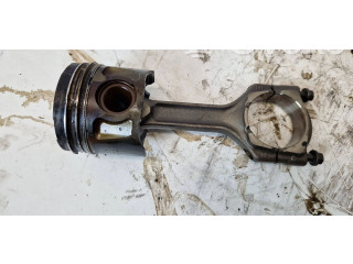  Поршень с шатуном A20DTH 55220723, 55565855  Saab 9-5  