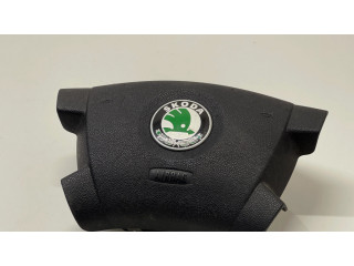 Подушка безопасности водителя 122421200   Skoda Fabia Mk1 (6Y)