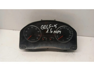 Панель приборов 1K0920864A, V0010000   Volkswagen Golf V       