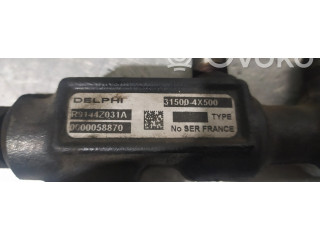 Vstřikovací lišta R9144Z031A   KIA Carnival    J3 