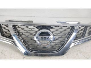 Передняя решётка Nissan Murano Z51 2009-2016 года 623101AT0C      