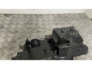 Крышка блока предохранителей 9659031380   Citroen C5    