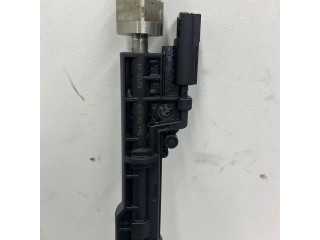 Vstřikovač 7597870   BMW 5 F10 F11  pro benzínový motor 3.0  