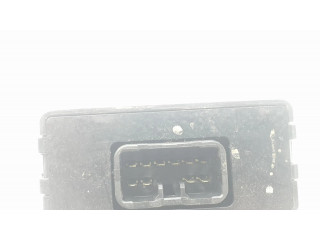 Блок управления 8748060020   Toyota Land Cruiser (HDJ90)