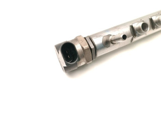 Vstřikovací lišta 8514166, 0445214278   BMW 1 F20 F21    N47D20C 
