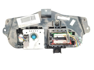 Дисплей    7700841005A   Renault Megane I