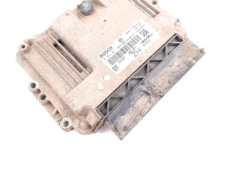 Řídící jednotka 0281011943, 18830077   Opel Astra H 2004