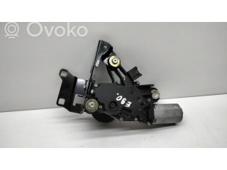 Моторчик заднего дворника 0390201597    BMW 3 E90 E91