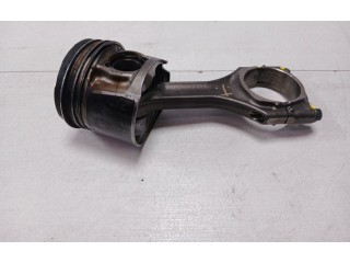 Píst 0687776302   Opel Mokka    B16DTH 