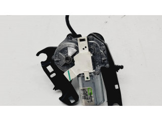 Моторчик заднего дворника 9812666580    Toyota Proace
