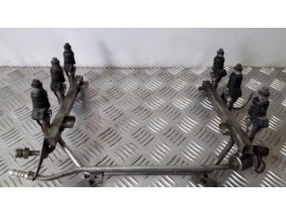 Vstřikovač 078133551AC   Audi A4 S4 B5 8D  pro benzínový motor 2.4  