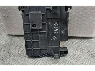   Pojistková skříňka 9810296180   Peugeot 5008 2009