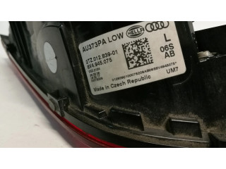 Задний фонарь левый 8V4945075    Audi A3 S3 8V   2013-2019 года