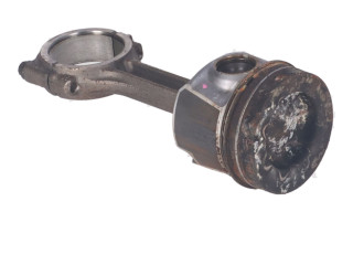 Шатун  04L105401A    Audi A6 S6 C7 4G  