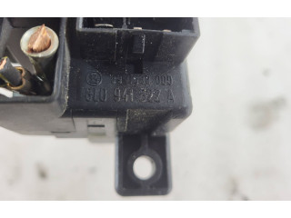   Pojistková skříňka 8L0941822A, 890003000   Audi A6 S6 C5 4B 1997