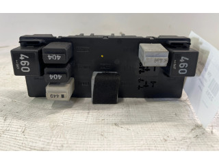 Блок предохранителей  3C0937049E, 28022870   Volkswagen Golf Plus    