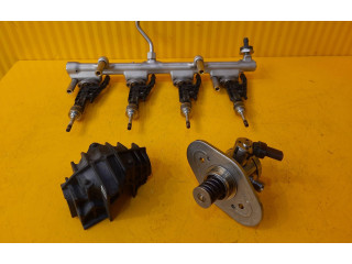 Vstřikovací lišta 8665633, 8483903   BMW 1 F40  pro benzínový motor 2.0  