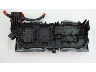 Блок предохранителей  68143318AB, P68143318AB   Fiat Freemont    