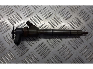 Vstřikovač 338002A400   Hyundai i30  pro naftový motor 1.6  