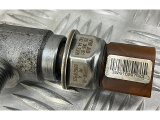 Vstřikovací lišta 03L130089, 057130764H   Audi TT TTS Mk2    CBBB 