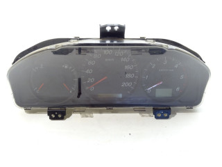 Přístrojová deska  Mazda MPV II LW 2002 157510-7500  