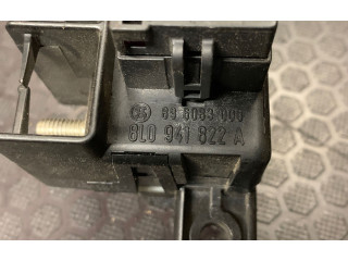 Блок предохранителей  896083000, 8L0941822A   Audi A6 S6 C5 4B    