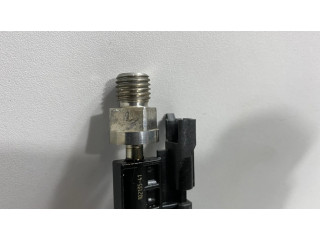 Vstřikovač 7639994   BMW 2 F22 F23  pro benzínový motor 3.0  