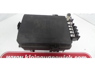 Блок предохранителей 39040852   Vauxhall Astra K    
