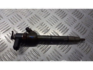 Vstřikovač 338002A400   Hyundai i30  pro naftový motor 1.6  