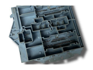 Блок предохранителей  46846108   Fiat Stilo    
