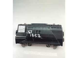 Панель приборов 31499069   Volvo XC90       