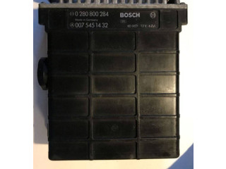 Řídící jednotka 0075451432, 0280800284   Mercedes-Benz E W124 1990