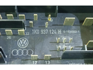   Pojistková skříňka 1K0937124H   Audi A3 S3 8P 