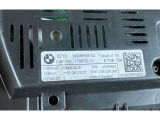 Přístrojová deska  BMW 1 F40 2019 5A0BF58  