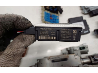 Řídící jednotka 30785100, 30765876   Volvo S80 2007