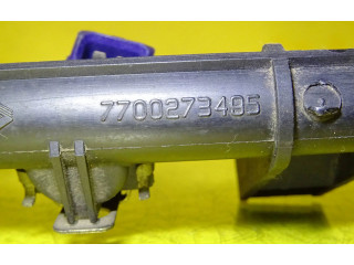 Топливная рампа 7700273495   Renault Scenic I  