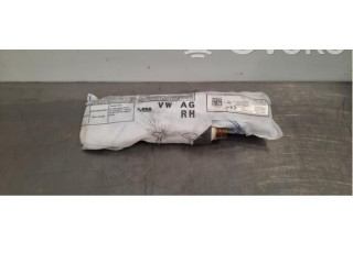 Подушка безопасности в сиденье 4KE880242D   Audi e-tron