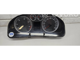 Панель приборов 110080199014   Volkswagen PASSAT B5.5       
