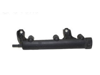 Vstřikovací lišta 9816955780   Peugeot 2008 I  pro benzínový motor 1.2 HMZ (EB2F) 