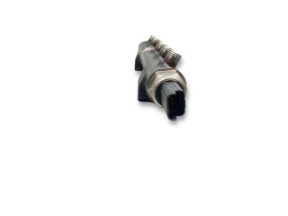 Топливная рампа 968529758002   Peugeot 207   для двигателя 9HP (DV6DTED)